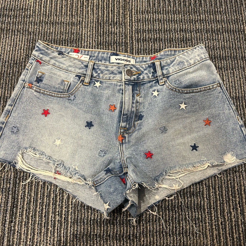 Vigoss Women's Star Embroidered Jean Shorts - Light Blue